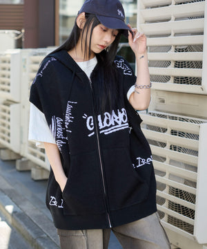 ブラック モデル：159cm L着用