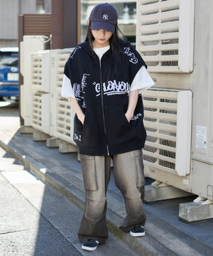 ブラック モデル：159cm L着用