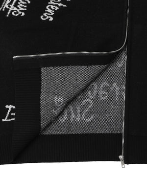 ジャガードノースリジップパーカー