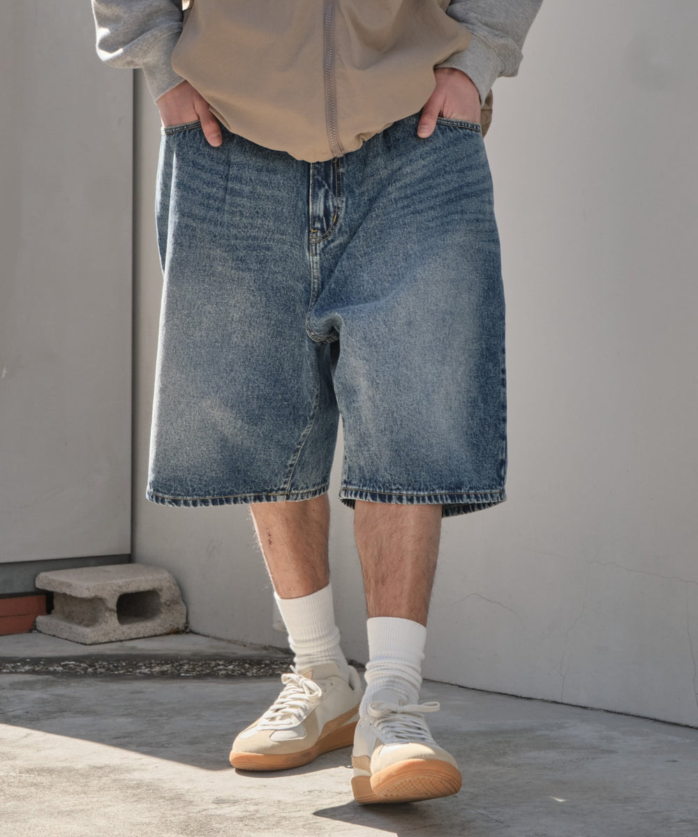 デニム中濃加工 モデル：175cm L着用