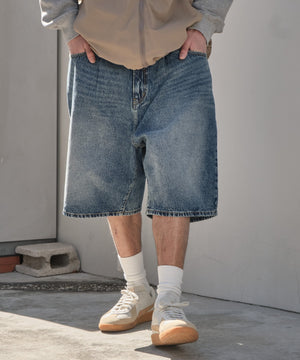 デニム中濃加工 モデル：175cm L着用