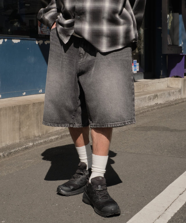 デニムブラック モデル：175cm L着用