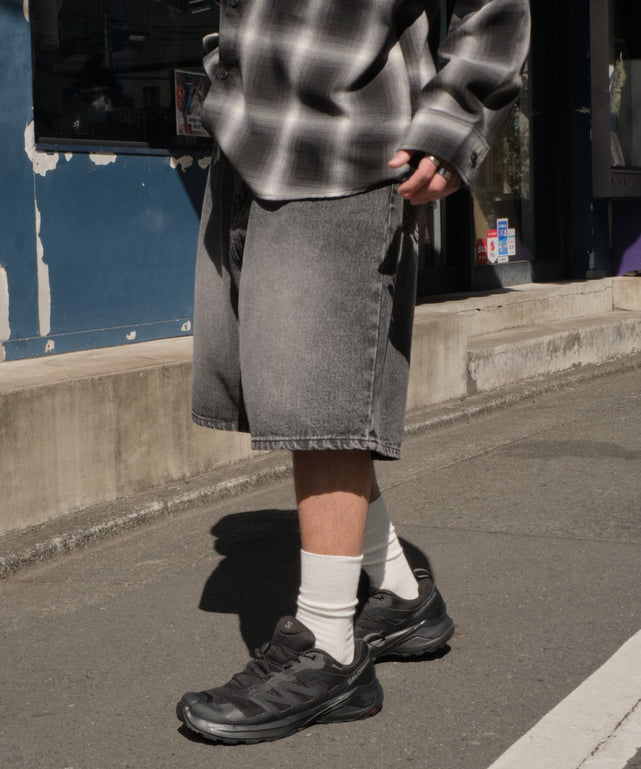 デニムブラック モデル：175cm L着用