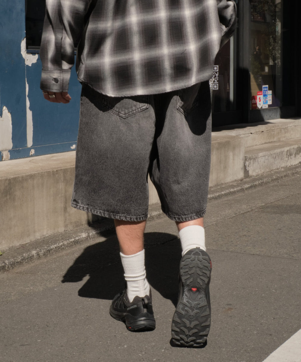 デニムブラック モデル：175cm L着用