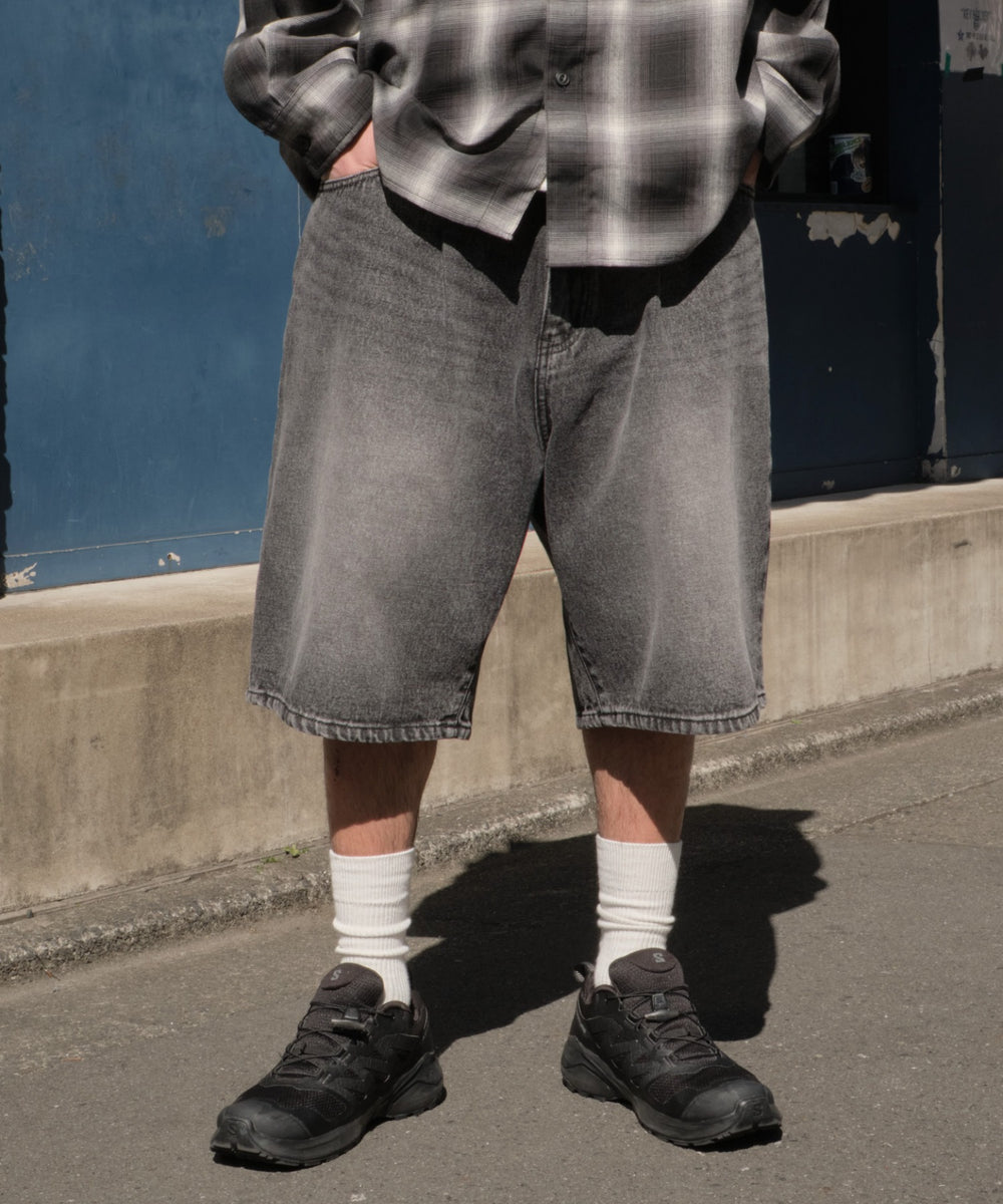 デニムブラック モデル：175cm L着用