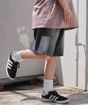 デニムブラック モデル：159cm S着用