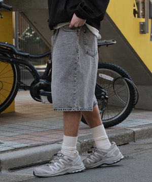 グレー モデル：175cm L着用