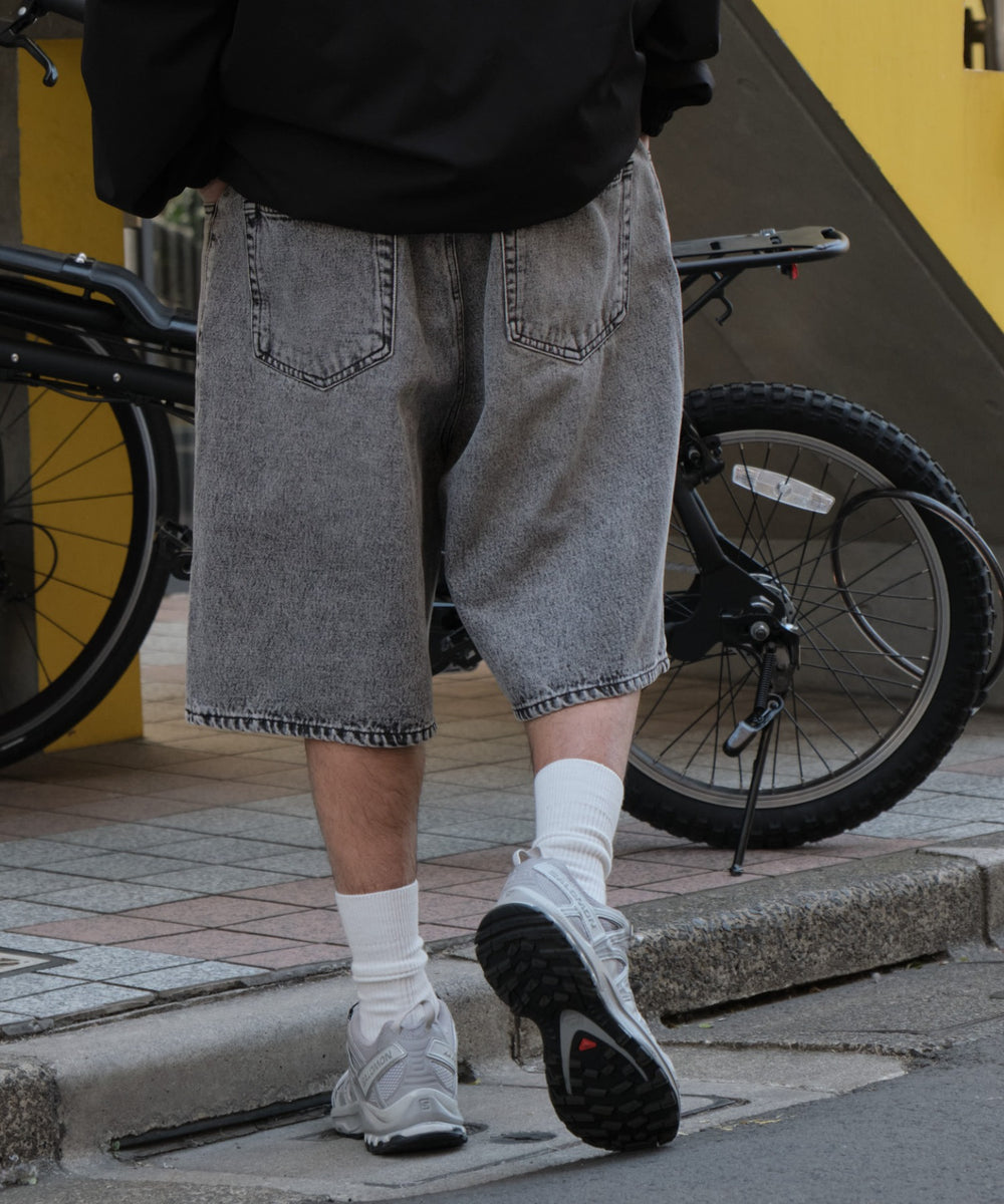 グレー モデル：175cm L着用