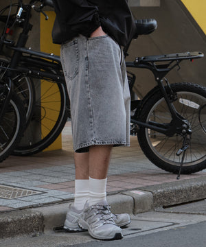 グレー モデル：175cm L着用