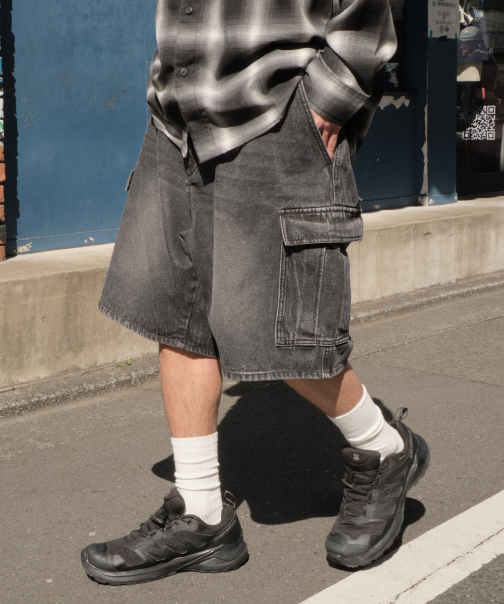 デニムブラック モデル：175cm L着用