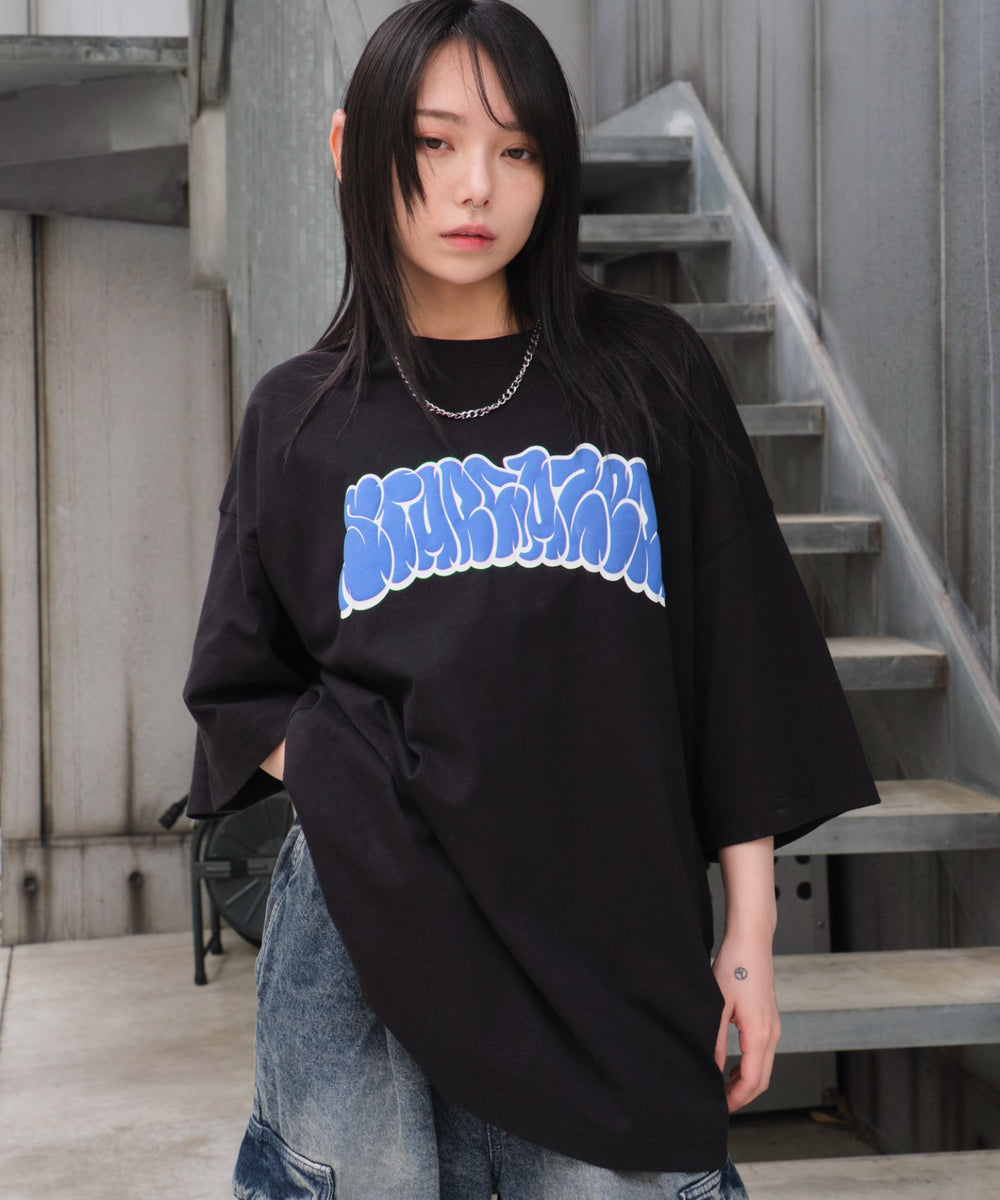 ブラック　 モデル：159cm L着用