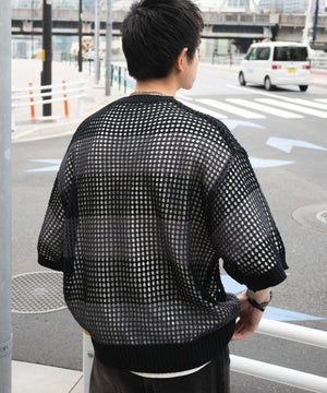 ブラックボーダー モデル：180cm L着用