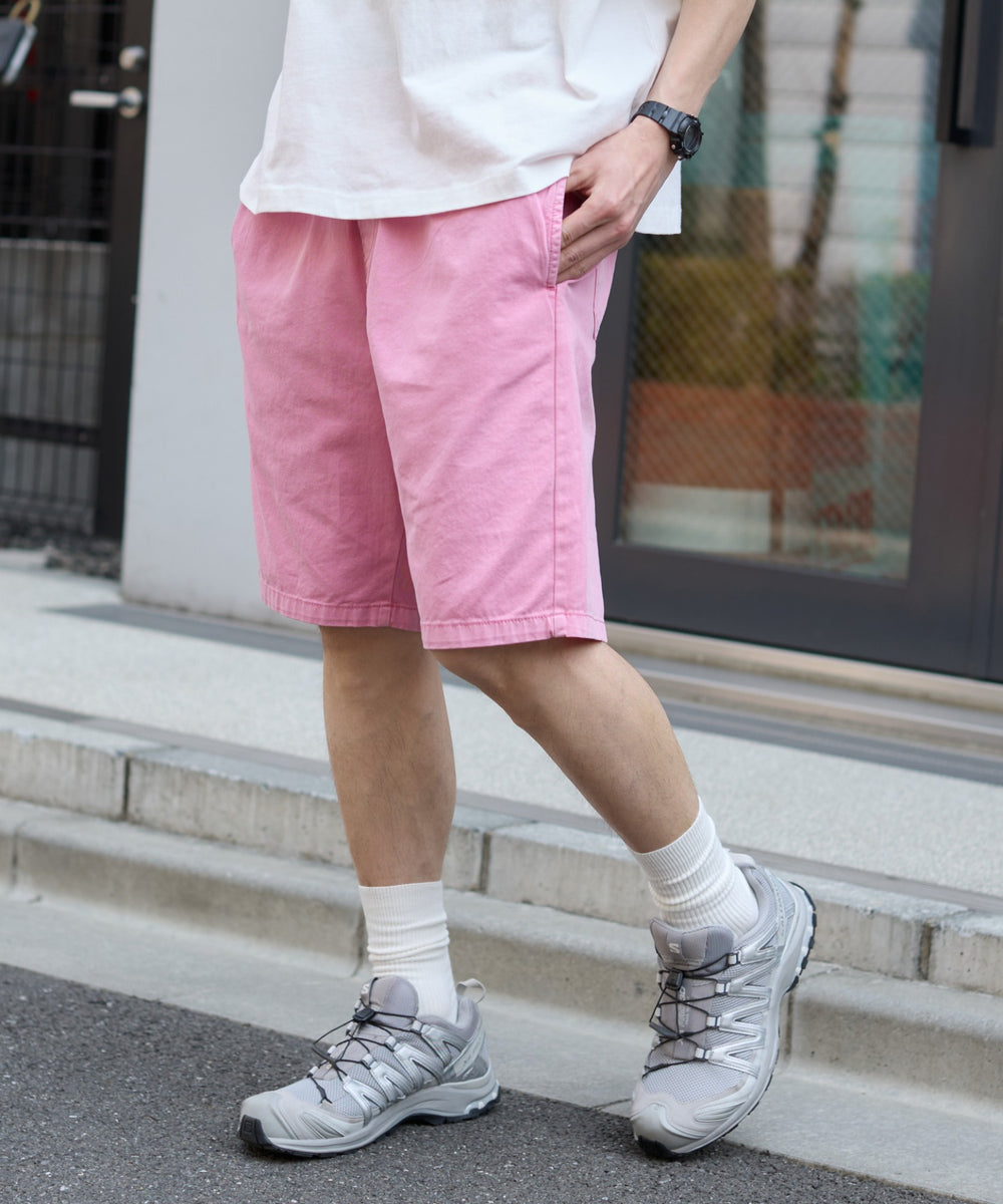 ピンク モデル：180cm L着用