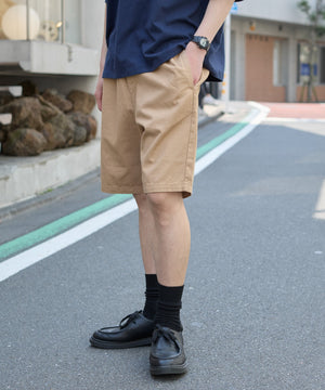 ベージュ モデル：180cm L着用