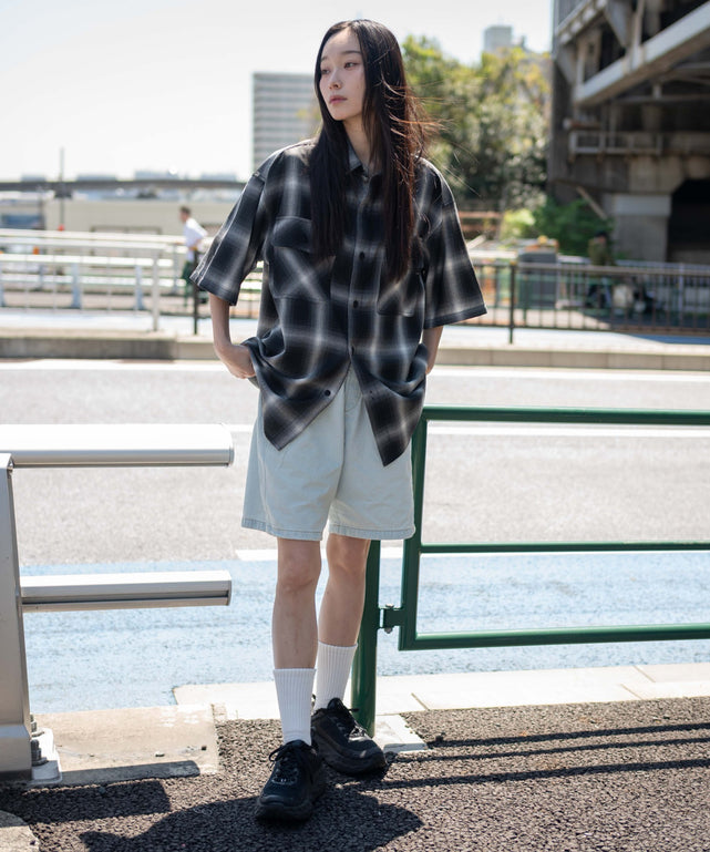 デニム淡加工 モデル：161cm S着用