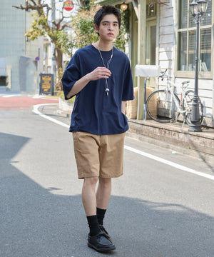 ベージュ モデル：180cm L着用