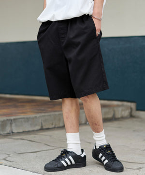 ブラック モデル：178cm L着用