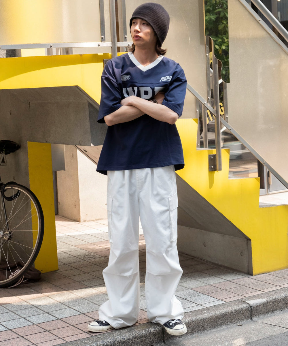 ネイビー　モデル:175cm L着用