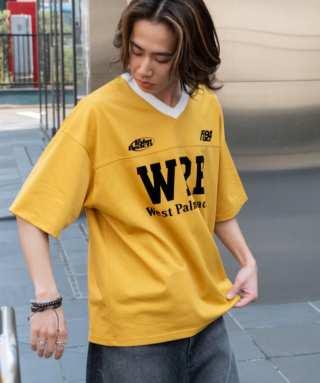 イエロー　モデル:175cm L着用