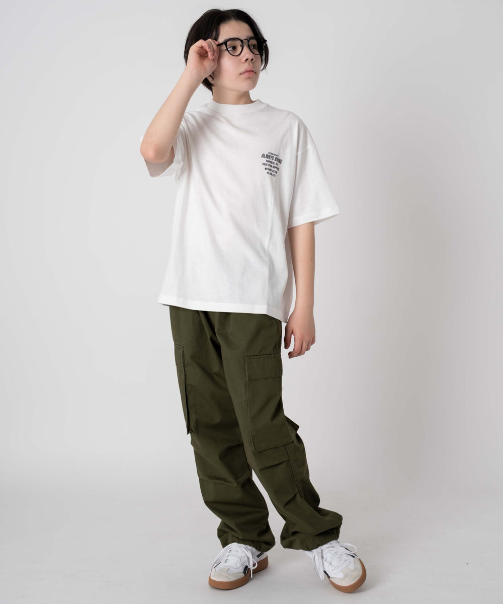 柄23 モデル：156cm XS着用