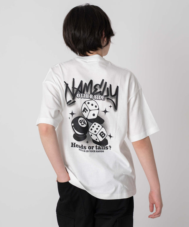 柄19 モデル：156cm XS着用