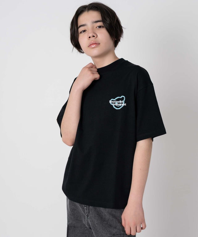 柄22 モデル：156cm XS着用