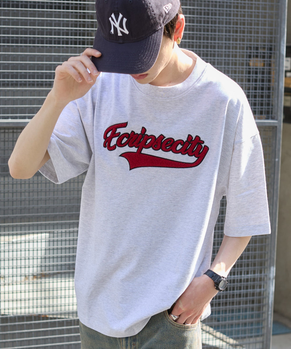 アッシュグレー モデル：180cm L着用