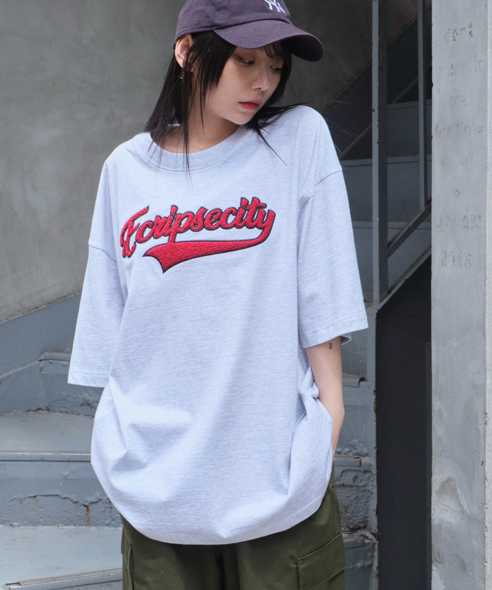 アッシュグレー モデル：159cm L着用