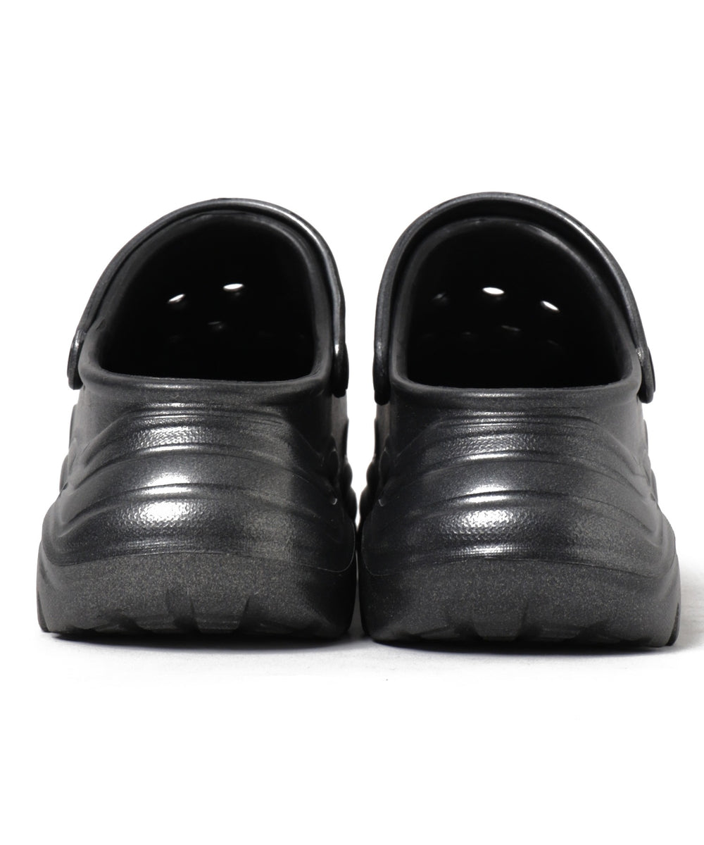 厚底ラバーサンダル