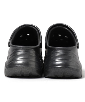 厚底ラバーサンダル