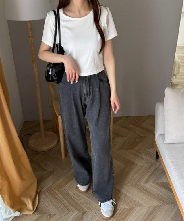 オフホワイト　モデル:160cm M着用