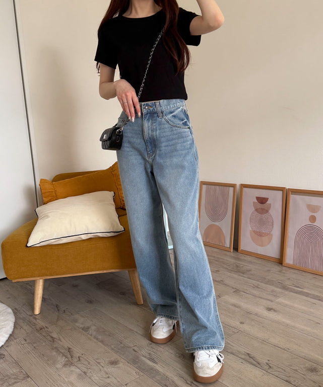 ブラックモデル:160cm M着用