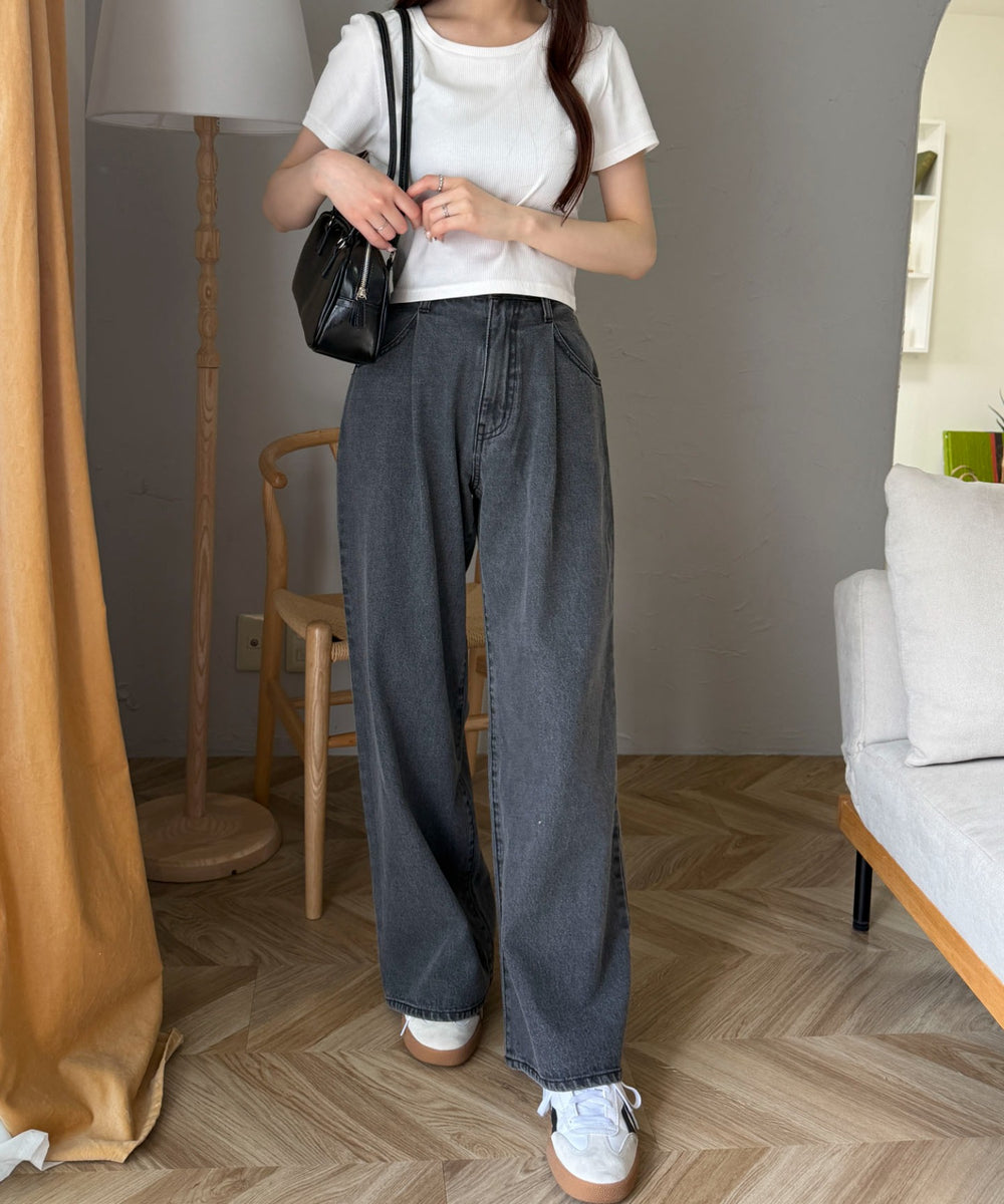 オフホワイト　モデル:160cm M着用