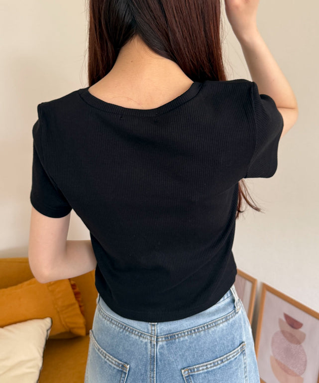 ブラックモデル:160cm M着用