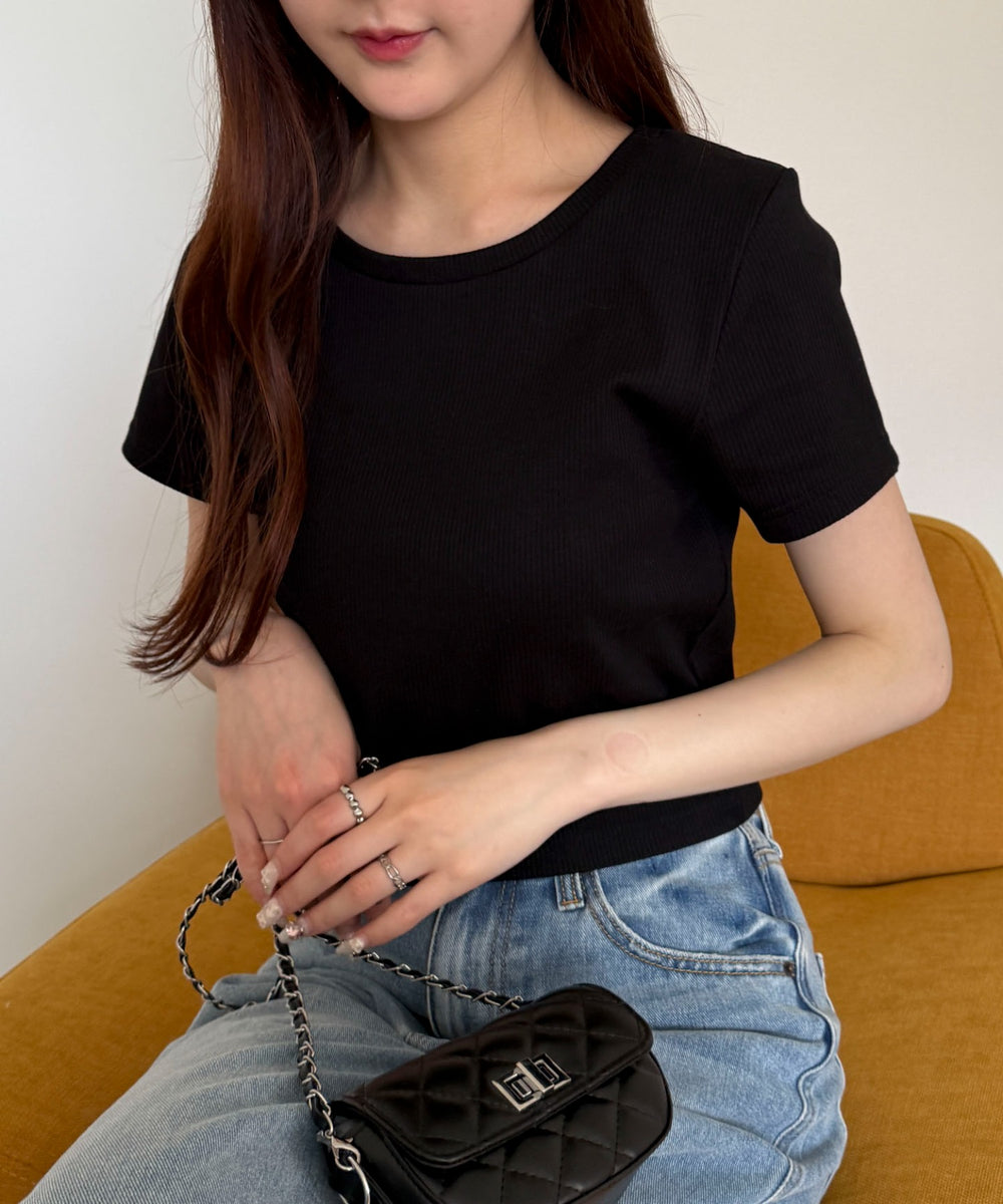 ブラックモデル:160cm M着用