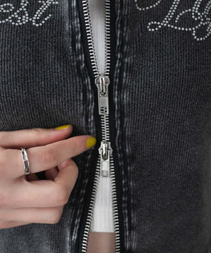 ラインストーンロゴWZIPトップス