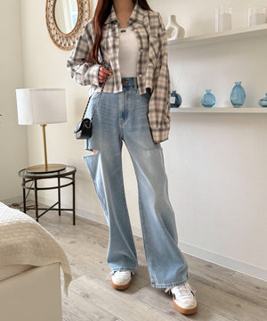 ホワイトアイボリー　モデル:160cm F着用