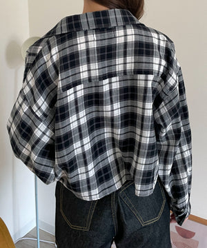 ブラック モデル：160cm F着用