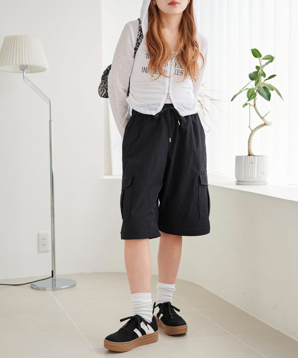 ブラック モデル：155cm F着用