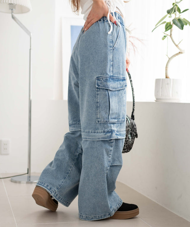 デニム淡加工 モデル：155cm F着用