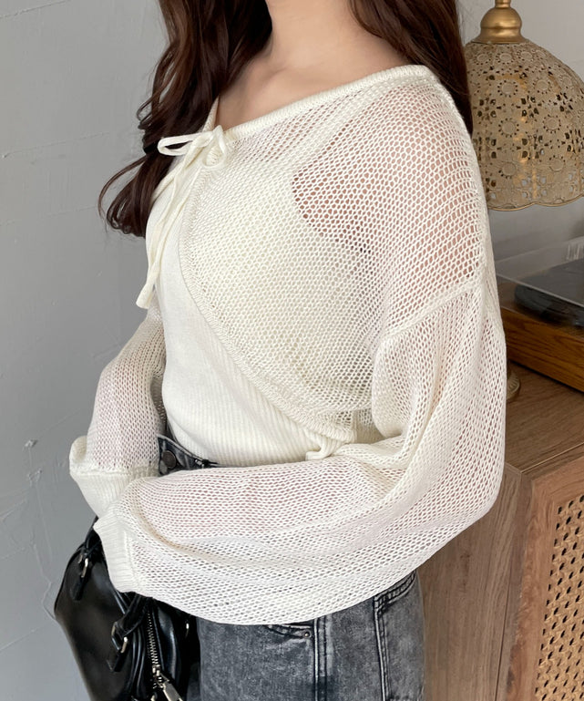 オフホワイト モデル：160cm F着用