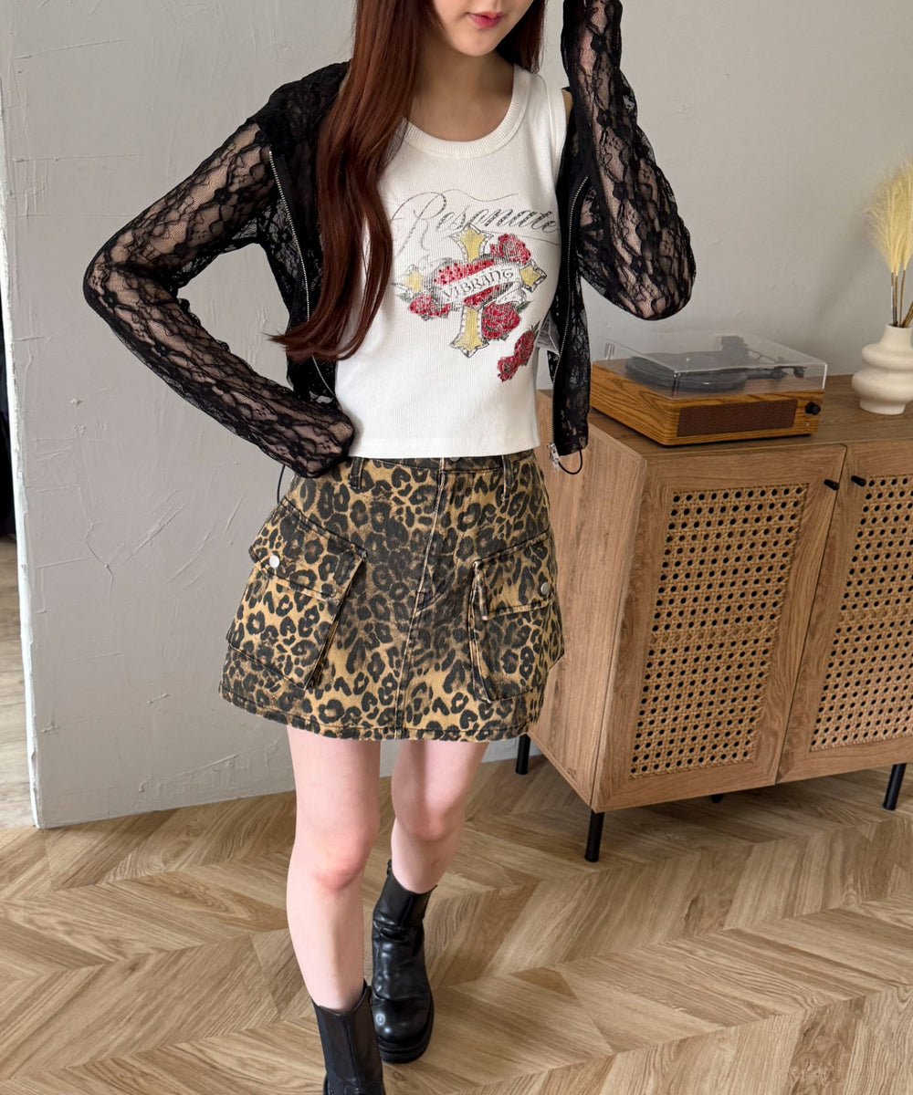 ホワイト　モデル:160cm F着用