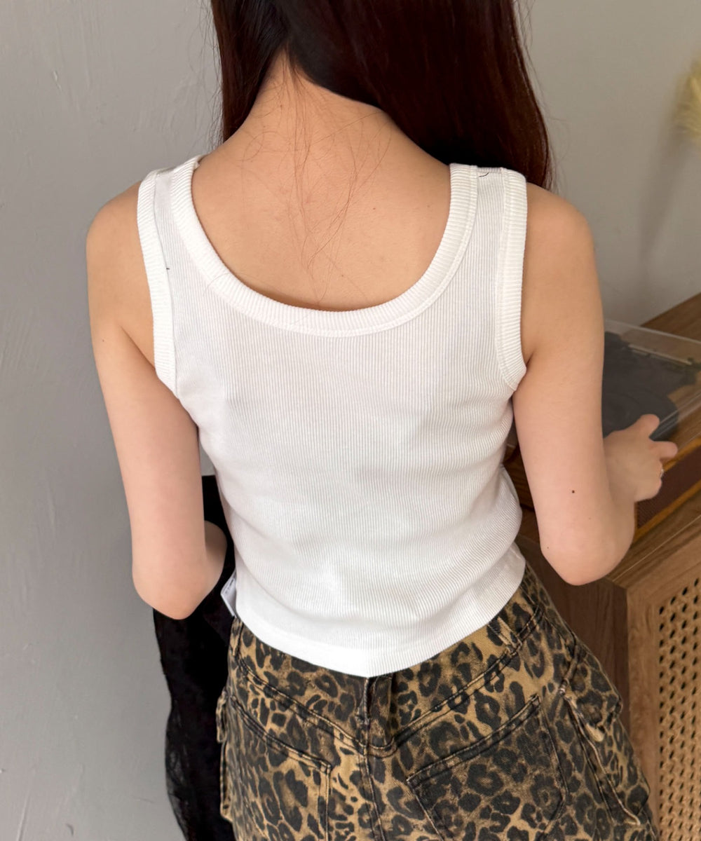 ホワイト　モデル:160cm F着用