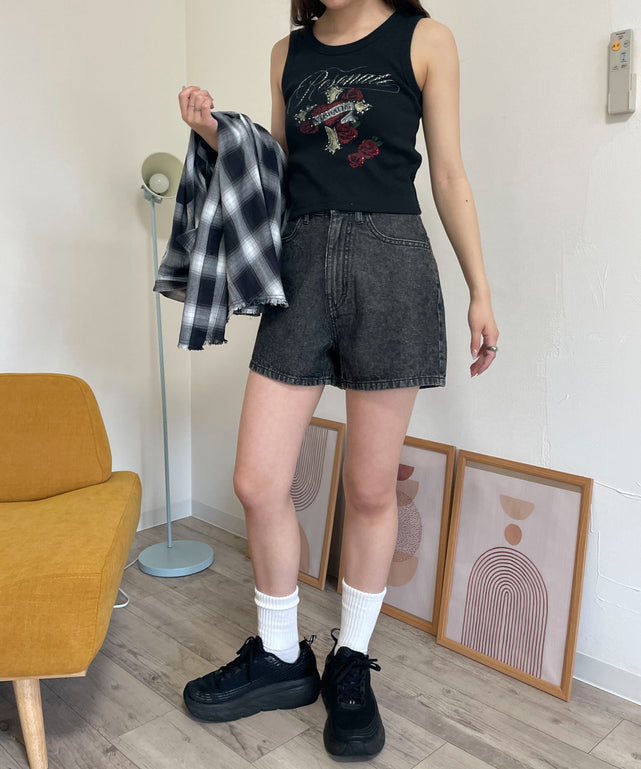 ブラック モデル：160cm F着用