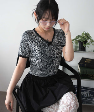 グレー モデル：159cm F着用