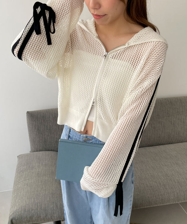 ホワイトアイボリー　モデル:157cm F着用