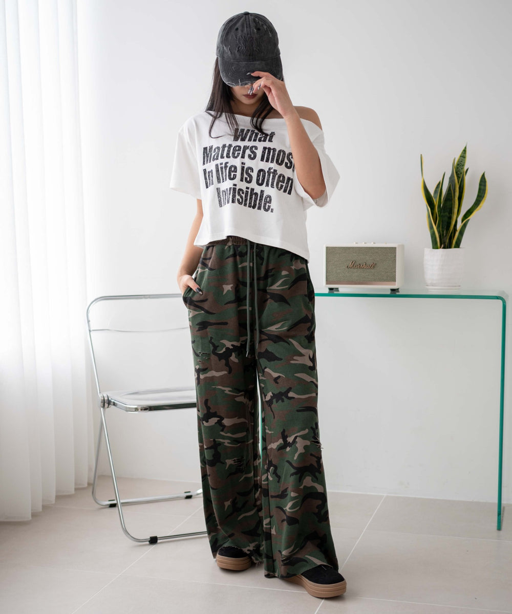 ホワイト モデル：160cm F着用