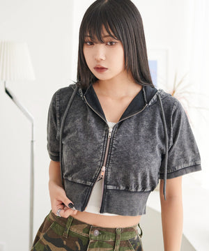 スミクロ モデル：160cm F着用