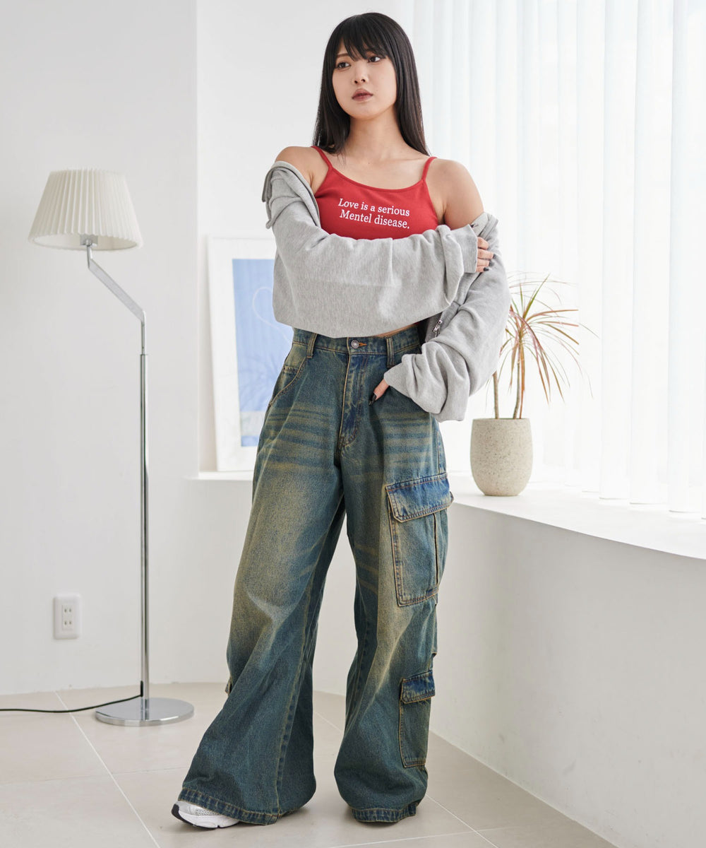 レッド モデル：160cm F着用