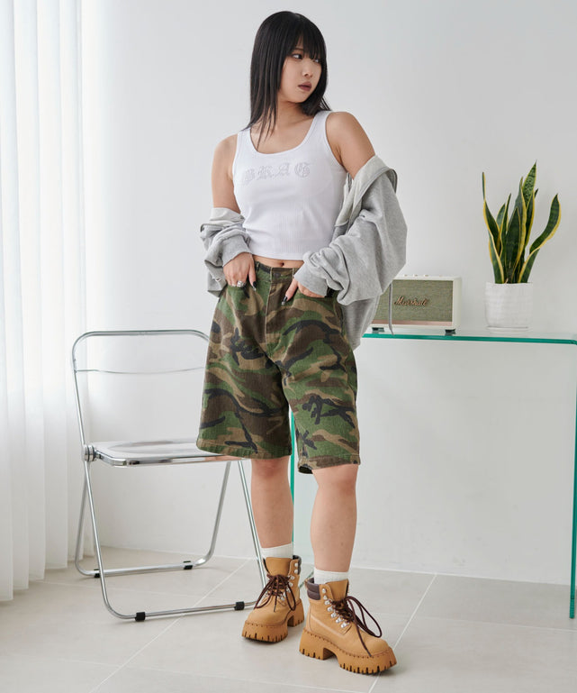 ホワイト モデル：160cm F着用